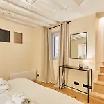 Cozy Apartment Center Of Paris